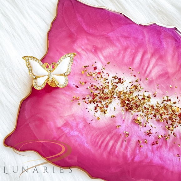 MADE TO ORDER - Vanity Resin Tray, Home Decor - Picture 5 of 11